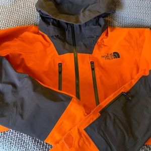 NWT The North Face A-CAD Jacket FUTURELIGHT